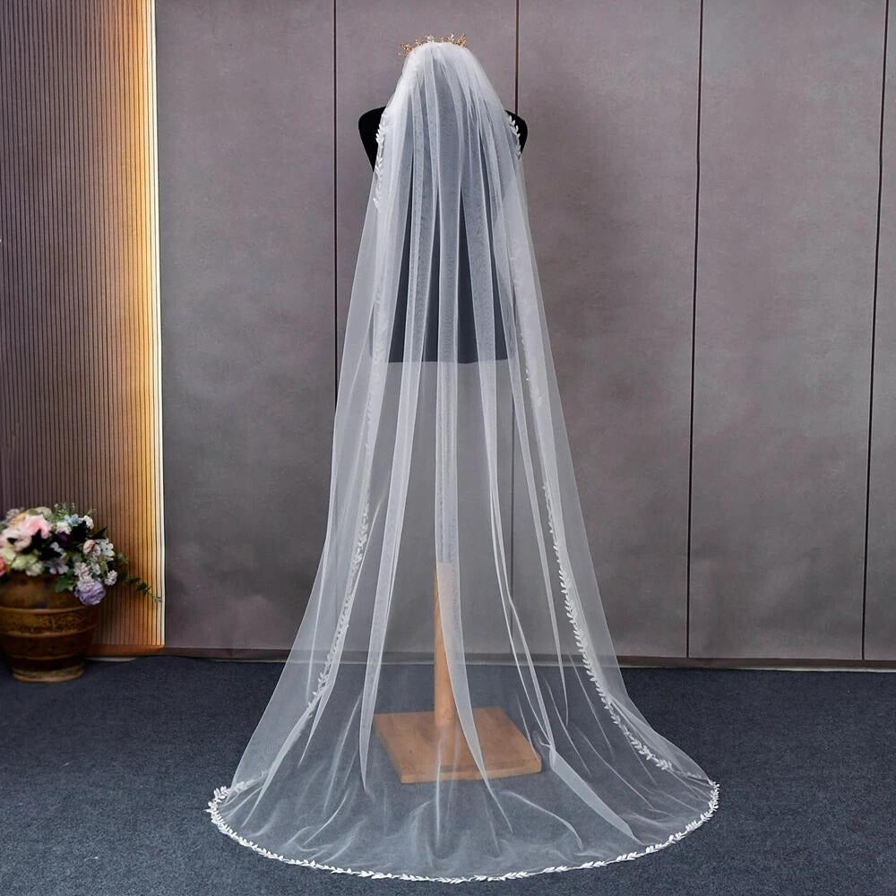 Leaf Edge Wedding Veil in Multiple Lengths