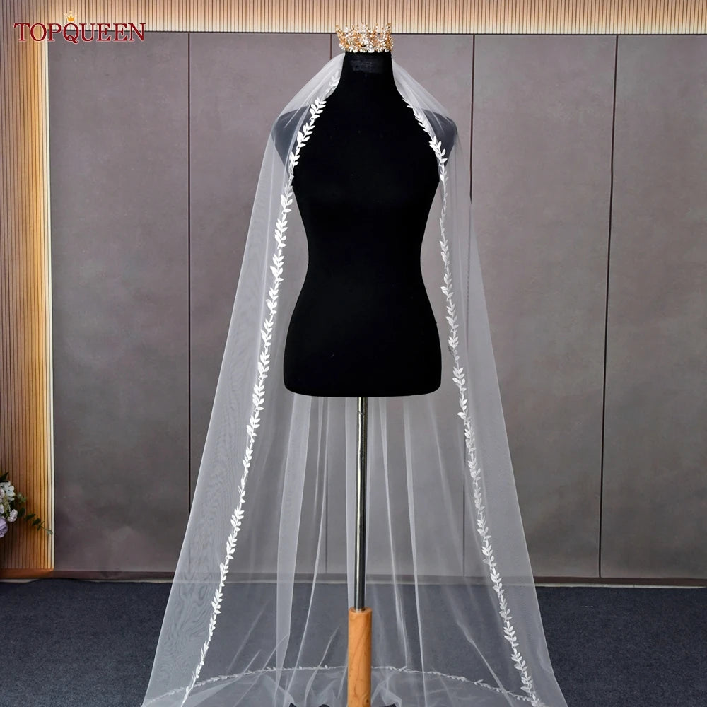 Leaf Edge Wedding Veil in Multiple Lengths